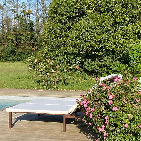 Holiday home Domaine Au Bon *