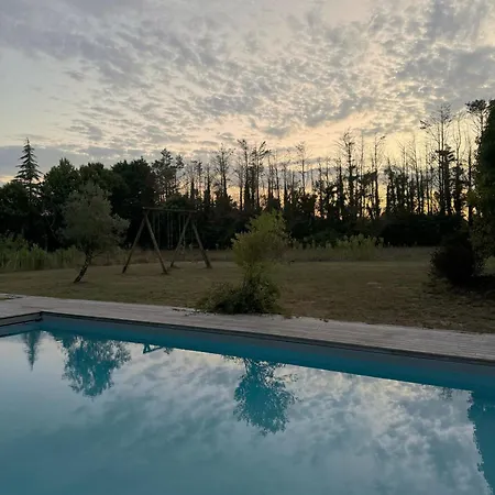 Holiday home Domaine Au Bon *