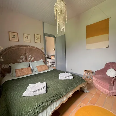 Holiday home Domaine Au Bon *
