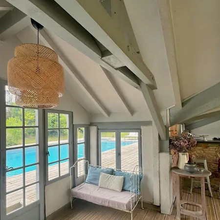 Domaine Au Bon Casa de Férias *